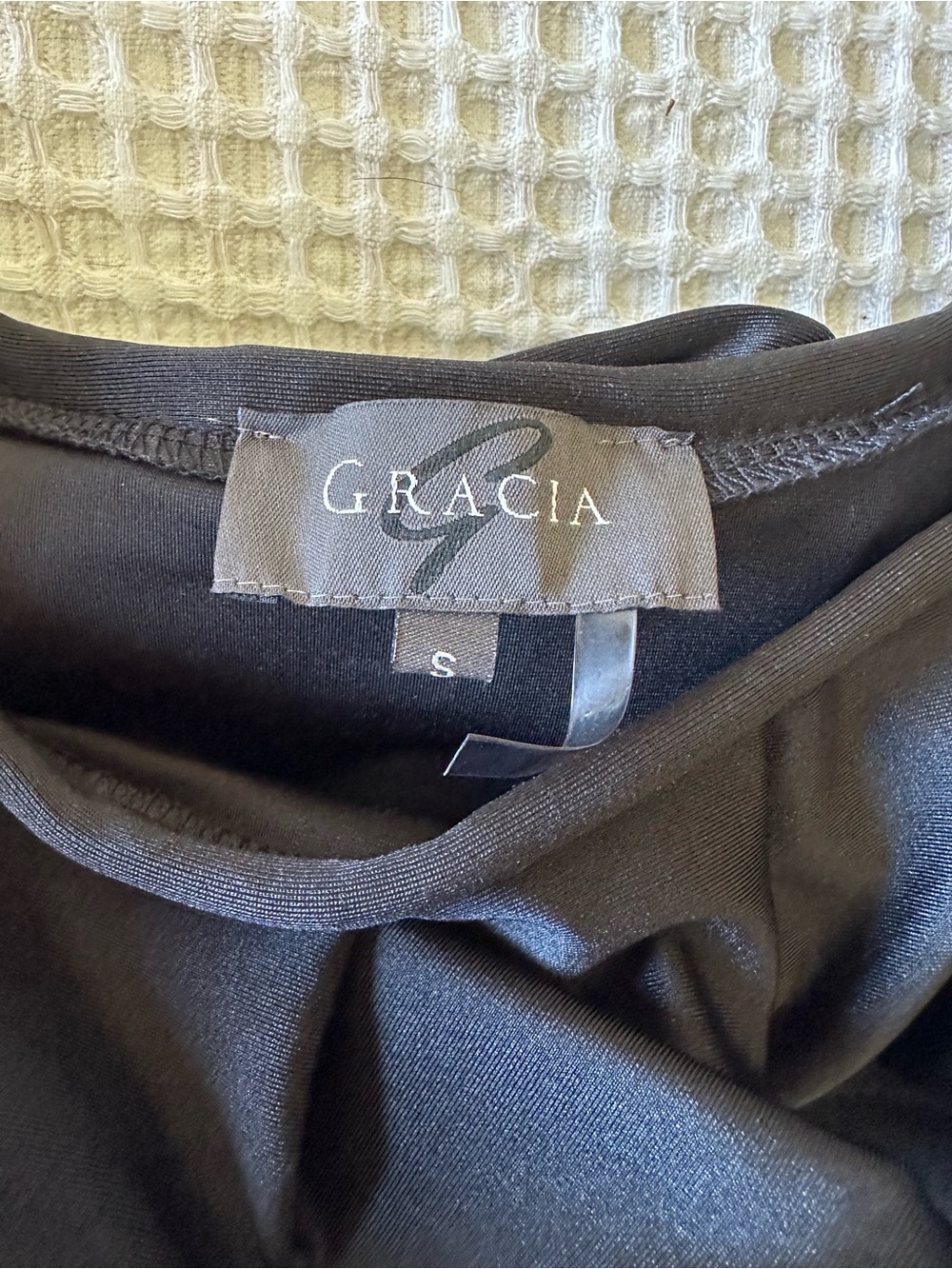 Gracia Black Structured Ruffle Top - Picture 4 of 5